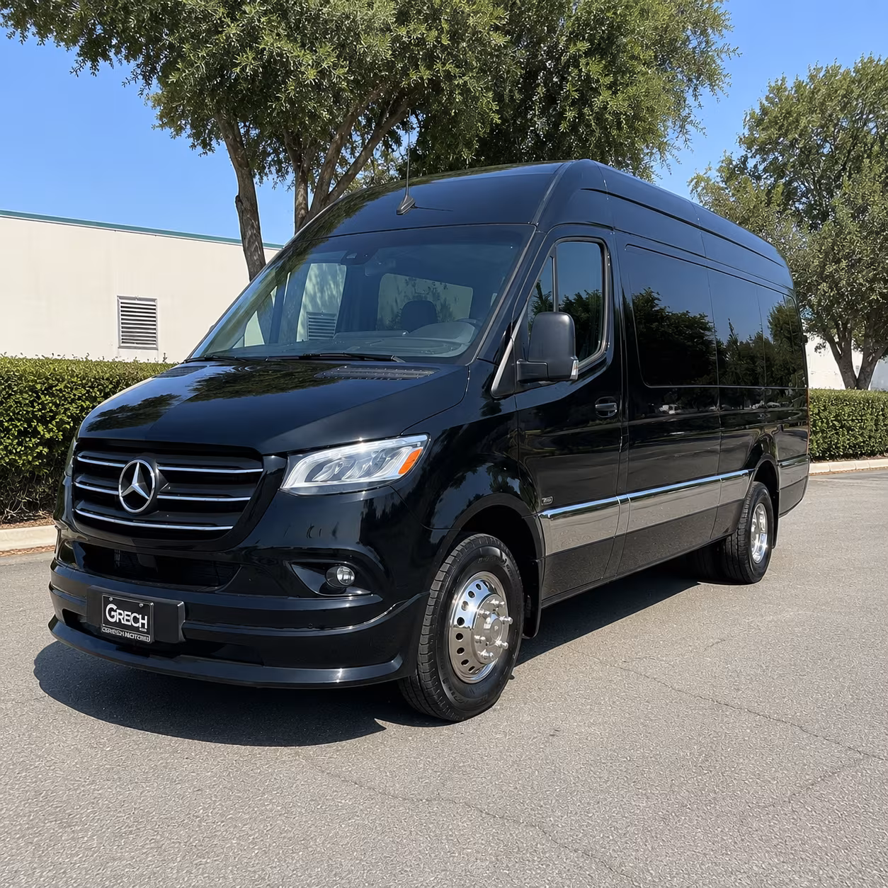 find the perfect transportation for your next wedding 1